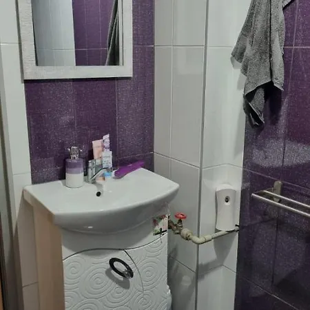 Διαμέρισμα Lively Flat Close To Center